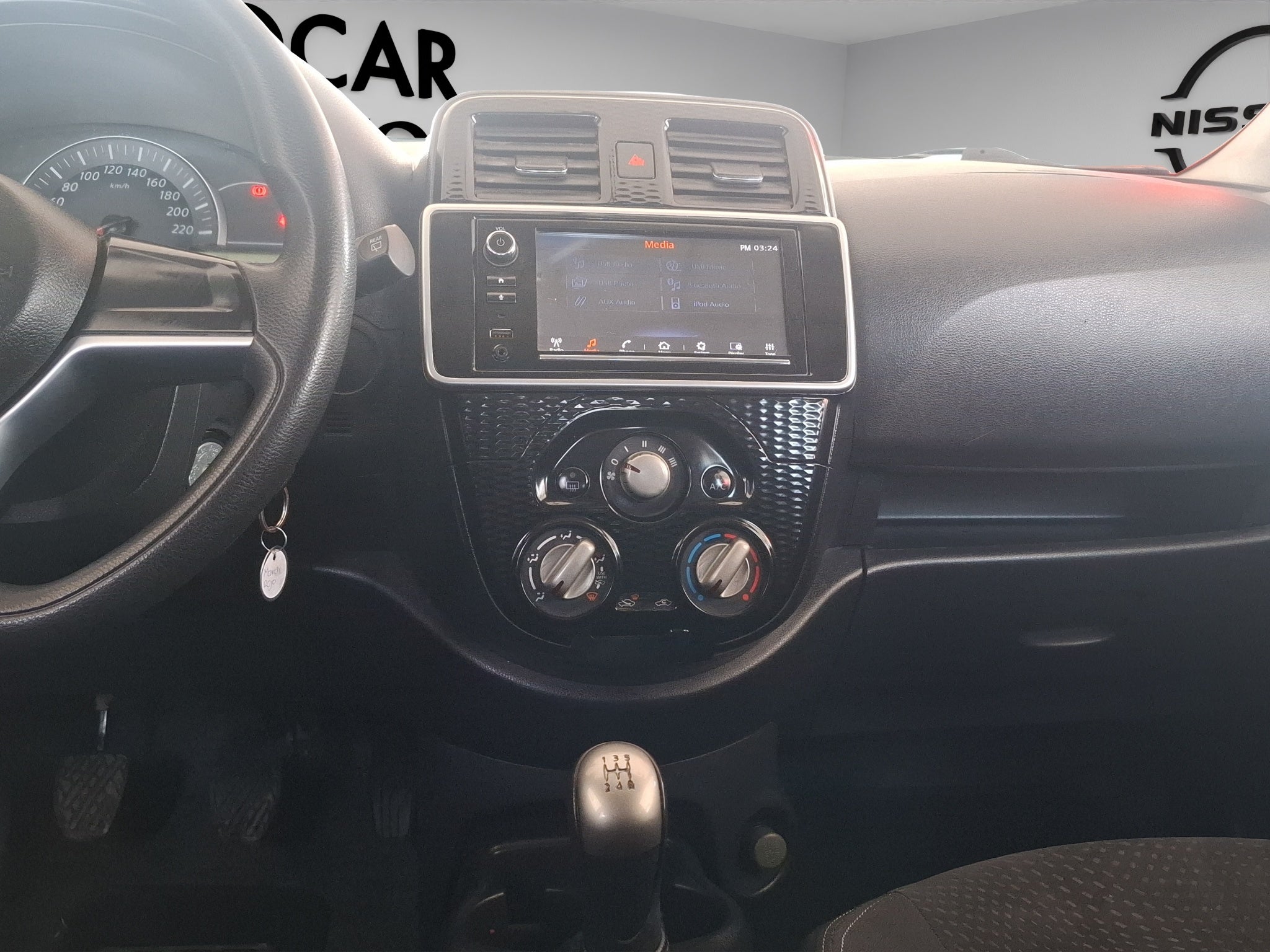 2022 Nissan March 5 pts. HB Advance, TM5, a/ac., VE, BA, ABS, RA-15