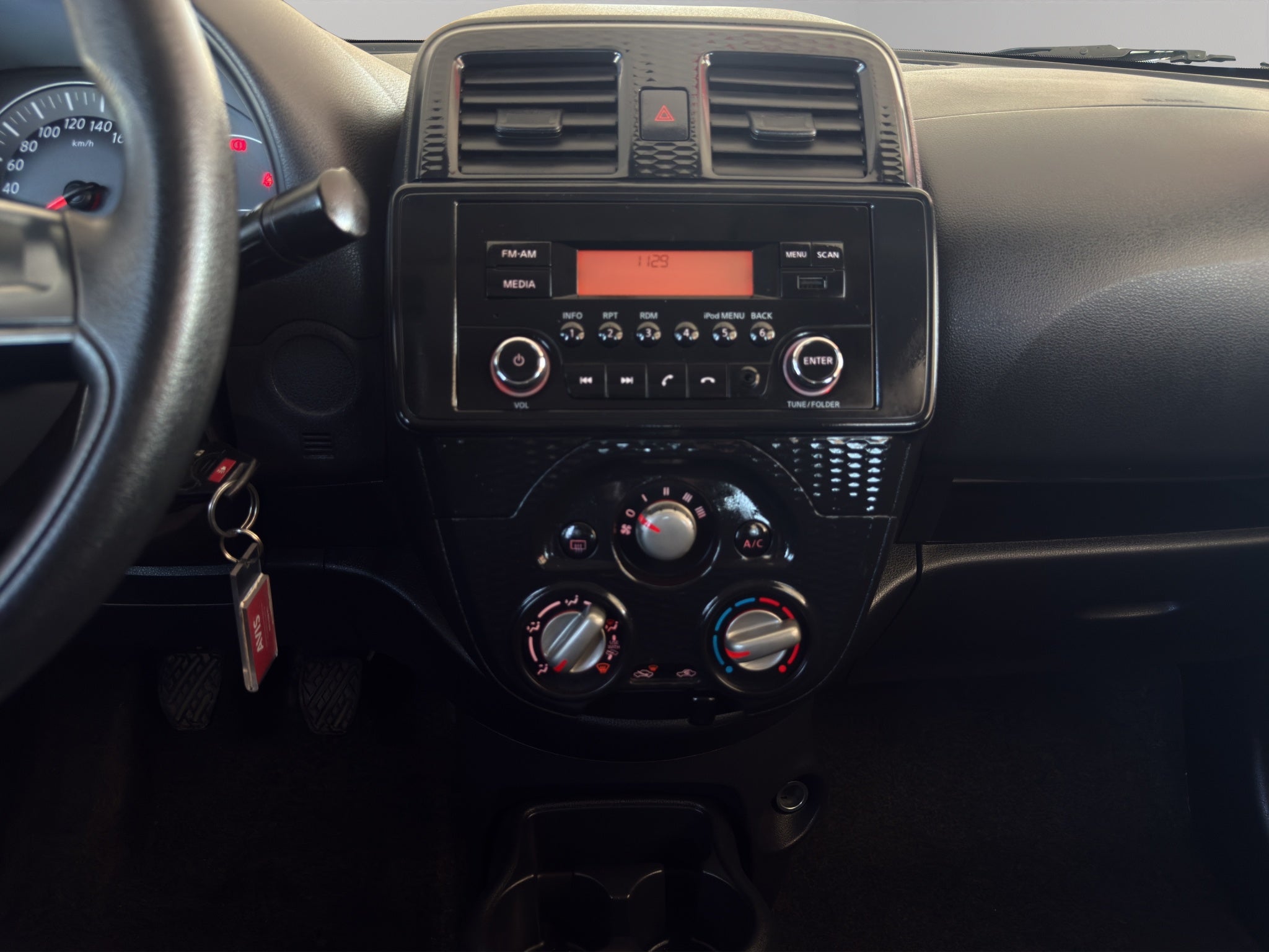 2023 Nissan March 5 pts. HB Sense, TM5, a/ac., R-14