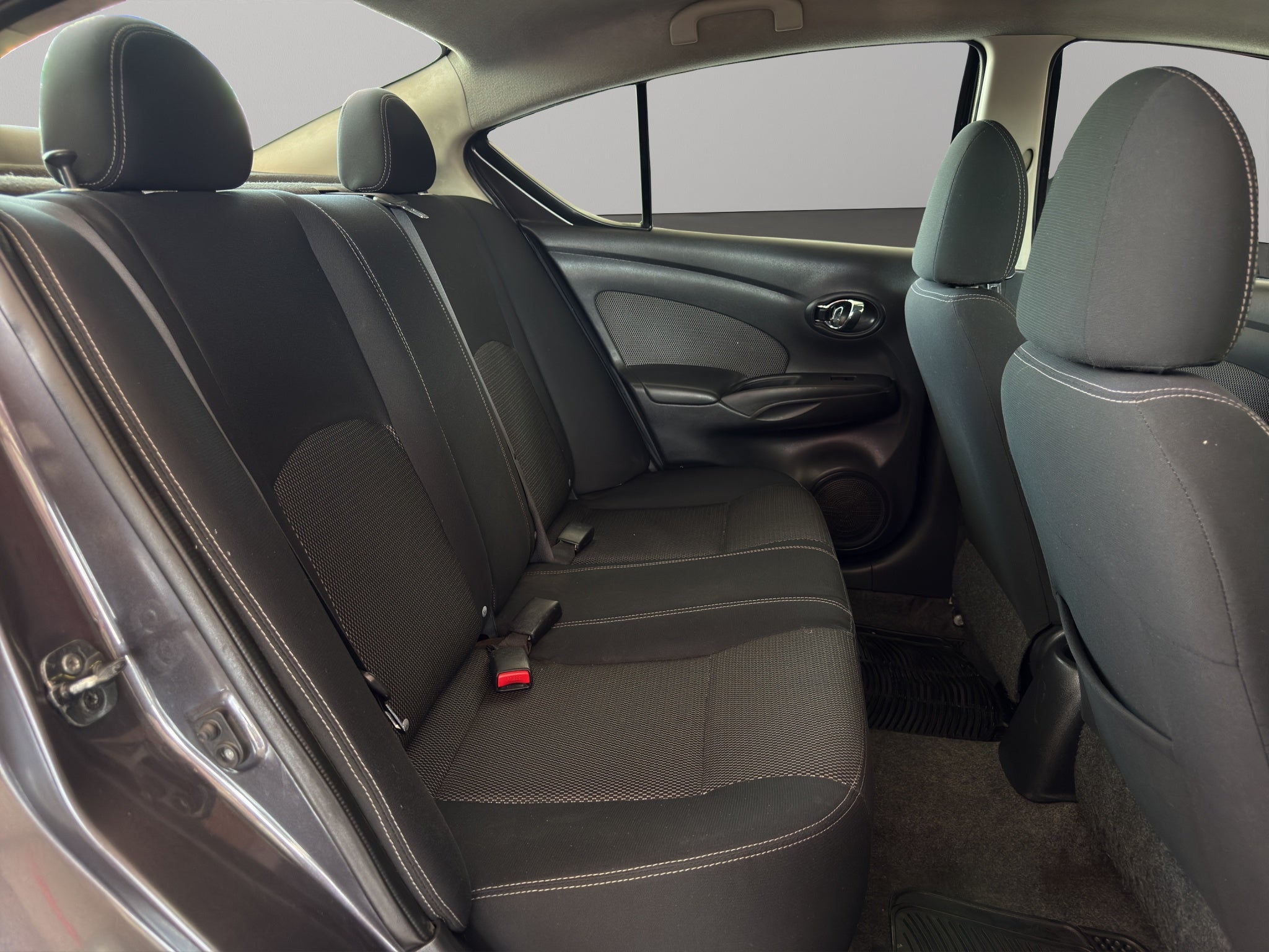 2016 Nissan Versa ADVANCE TA