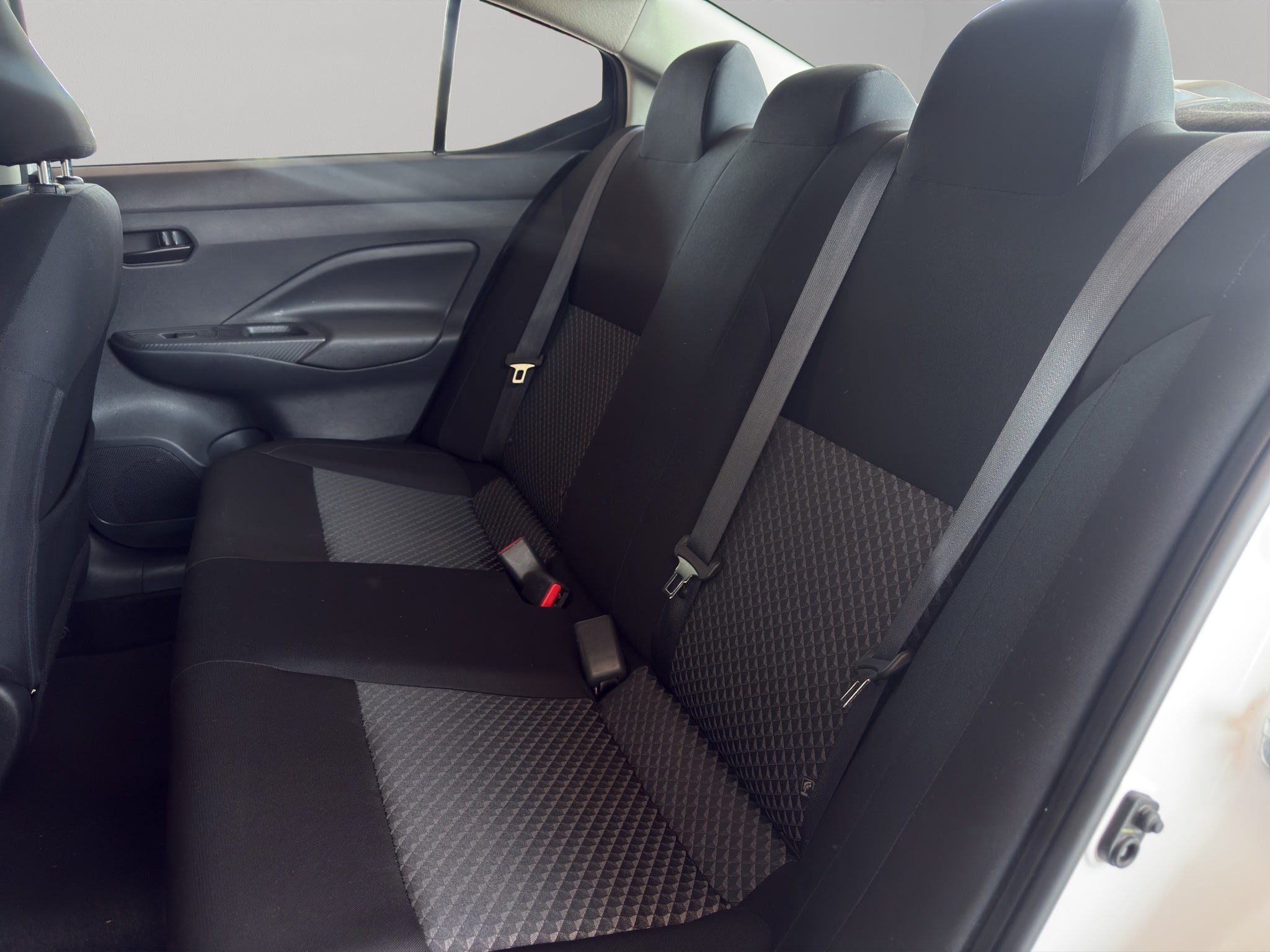 2023 Nissan Versa SENSE CVT