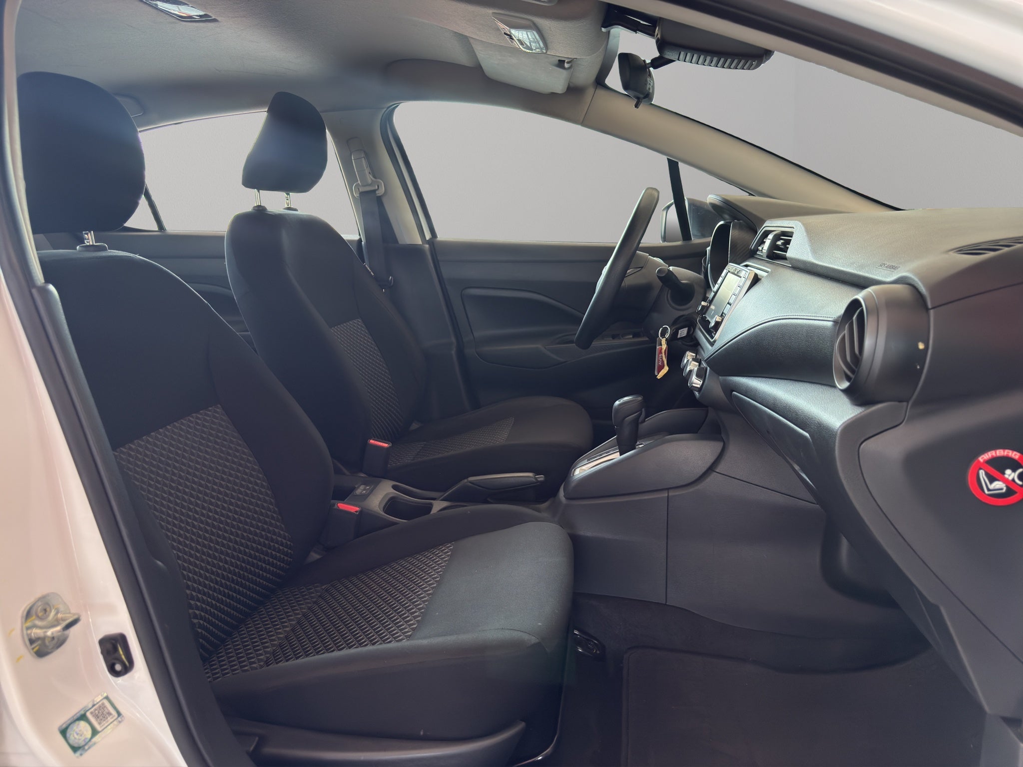 2023 Nissan Versa SENSE CVT