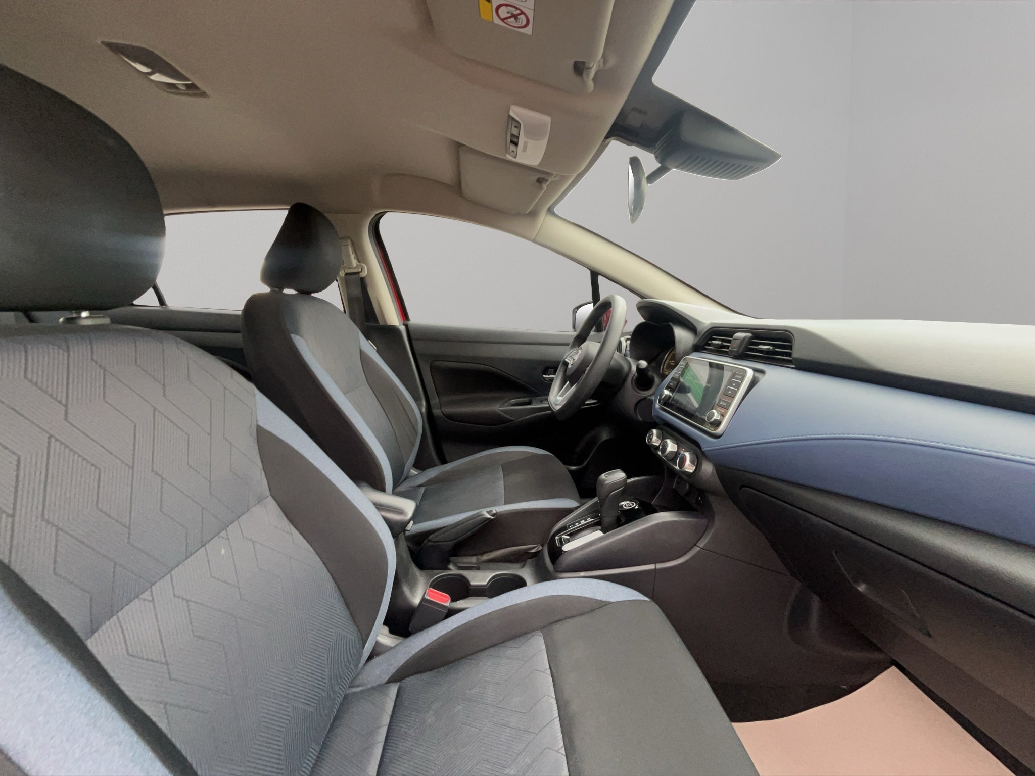 2023 Nissan Versa ADVANCE CVT 2023