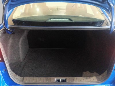 2024 Nissan Versa 4 pts. Sense, CVT, a/ac.,R-15