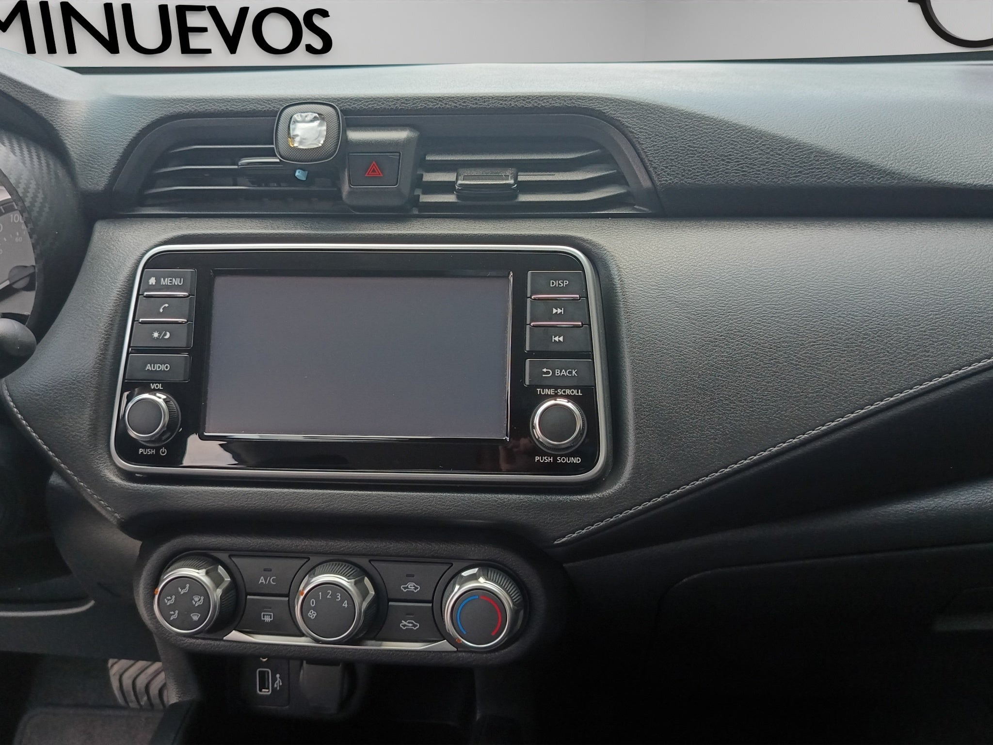 2024 Nissan Versa SENSE CVT