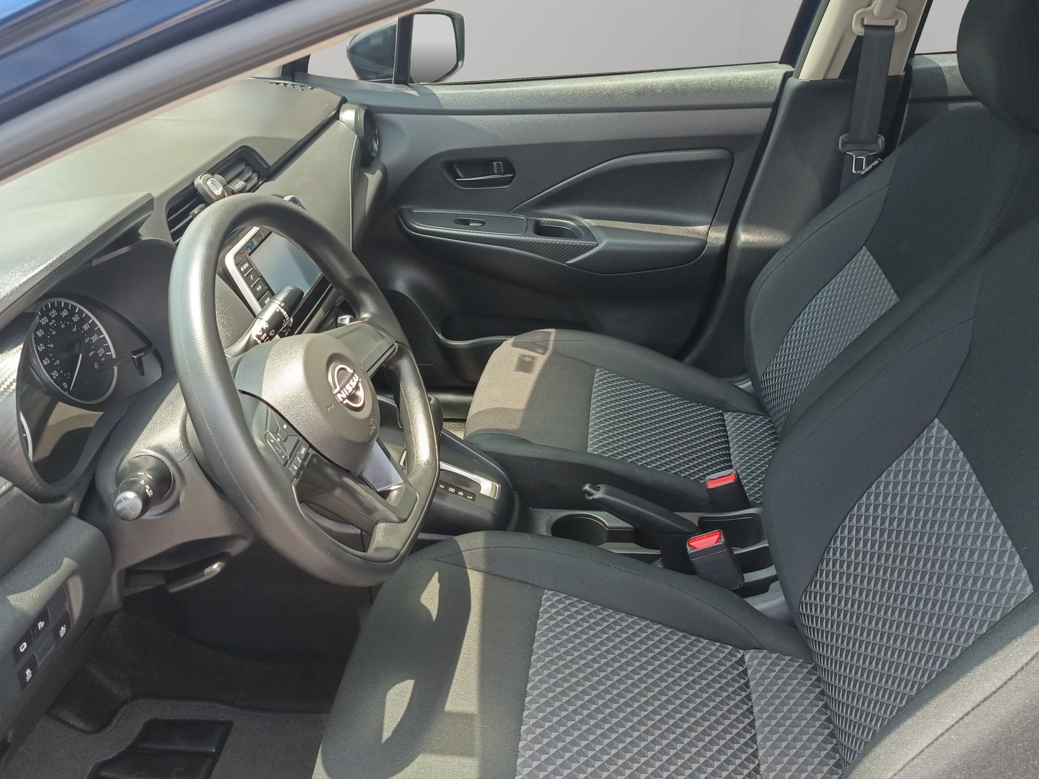 2024 Nissan Versa SENSE CVT