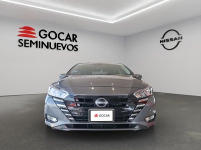 2023 Nissan Versa 4 pts. Advance, TM5, a/ac., f. niebla, RA-16 (cambio de línea)