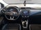 2023 Nissan Versa 4 pts. Advance, TM5, a/ac., f. niebla, RA-16 (cambio de línea)