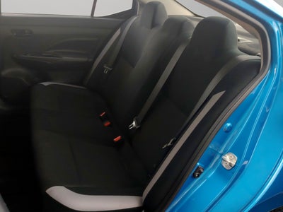 2025 Nissan Versa 4 pts. Sense, TM5, a/ac., R-15 (línea anterior)