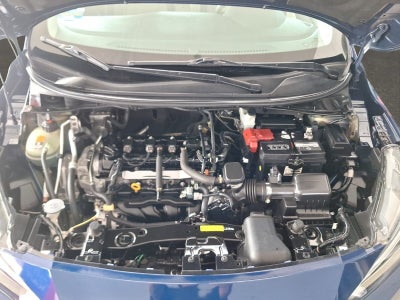 2021 Nissan Versa 4 pts. Platinum, TA, a/ac. Aut., VE, piel, GPS, f. led, RA-17