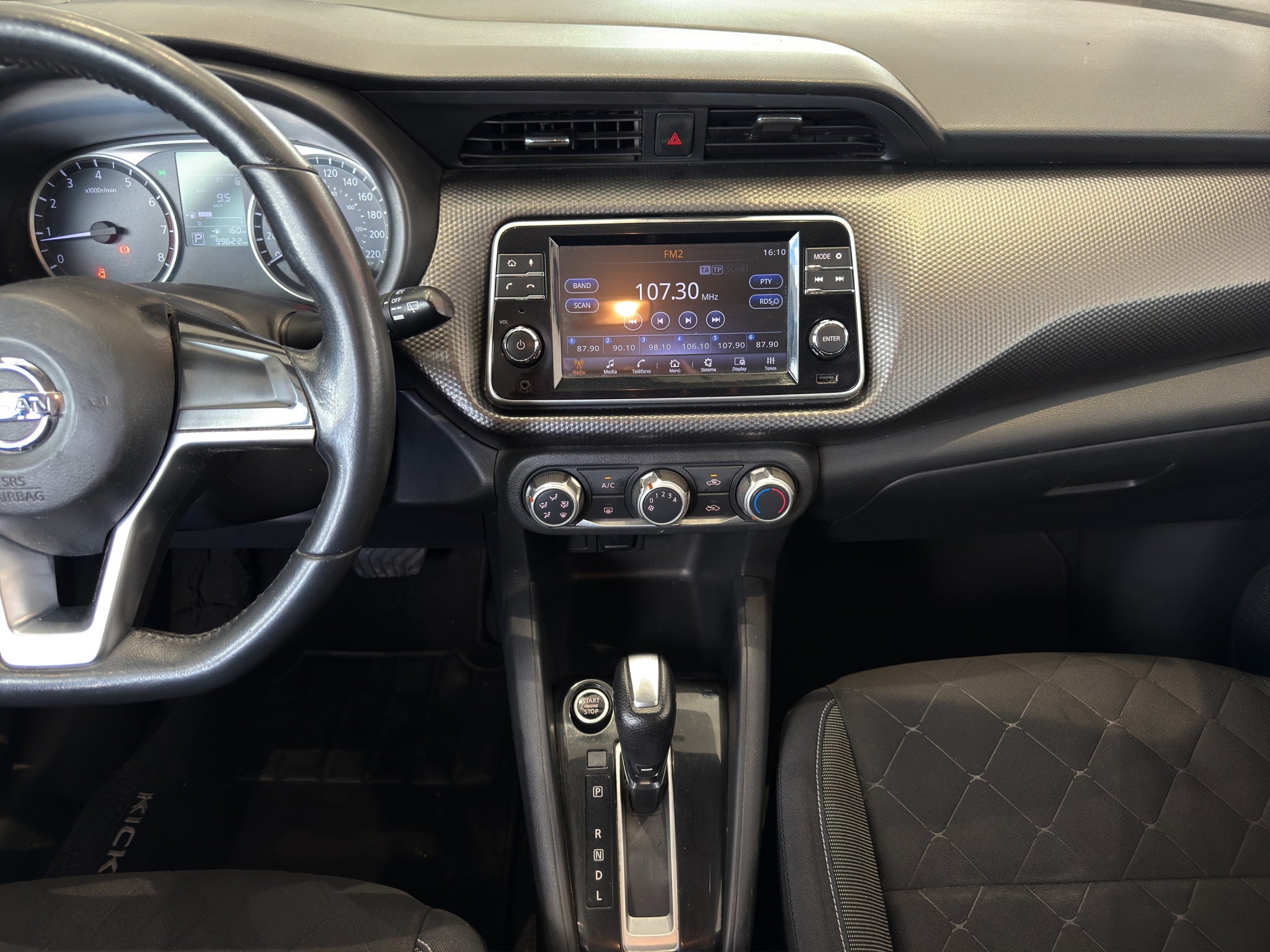 2018 Nissan Kicks VUD KICKS ADVANCE CVT A/C
