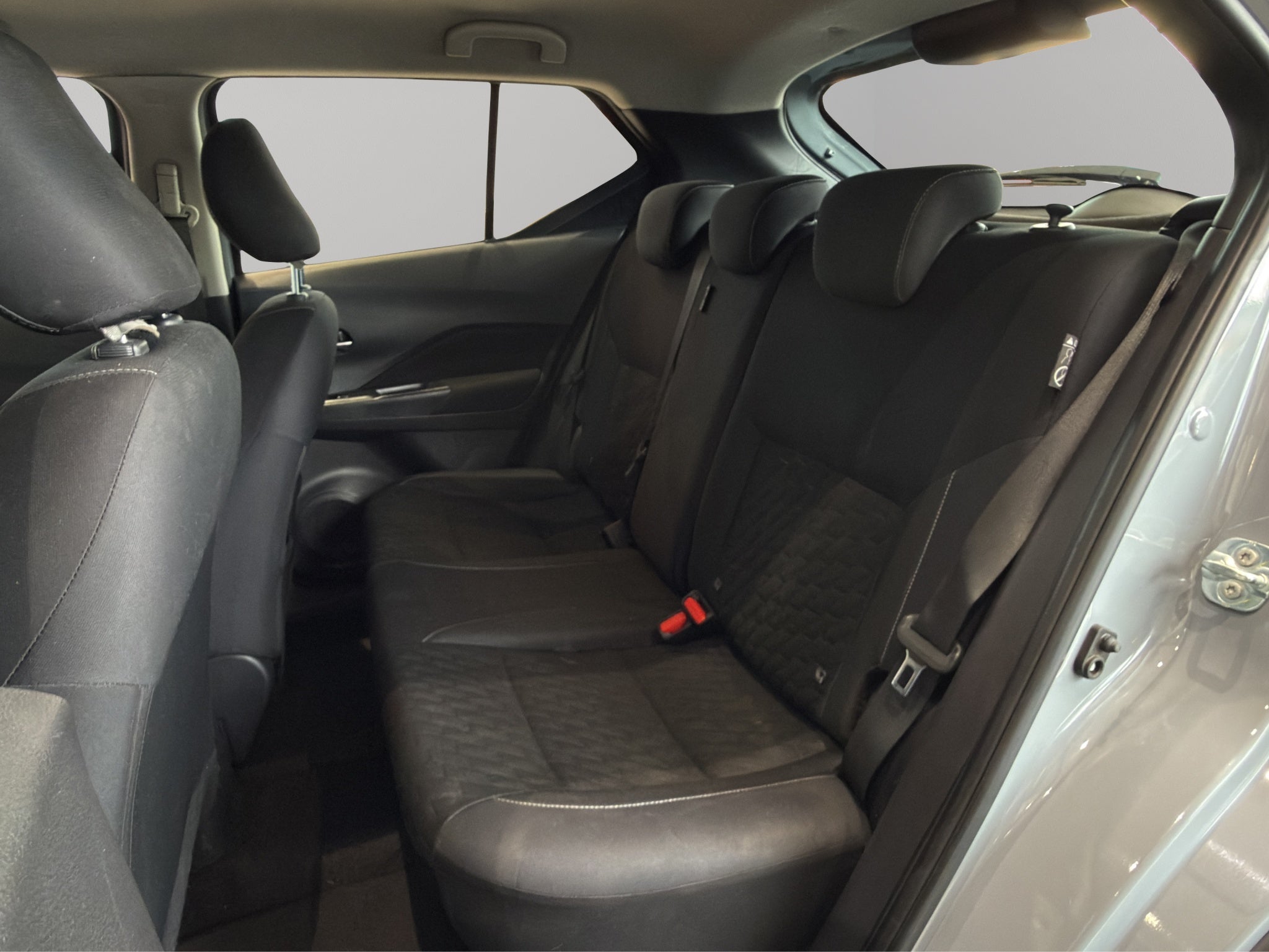 2023 Nissan Kicks VUD 5 pts. Advance, 1.6l, TM5, a/ac., VE, RA-16