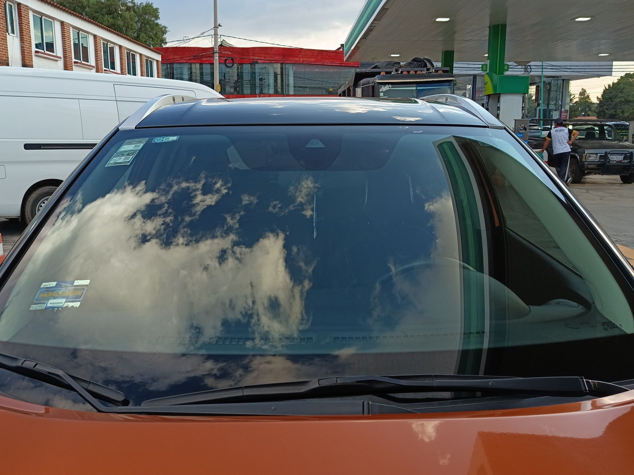 2024 Nissan Kicks VUD PLATINUM CVT
