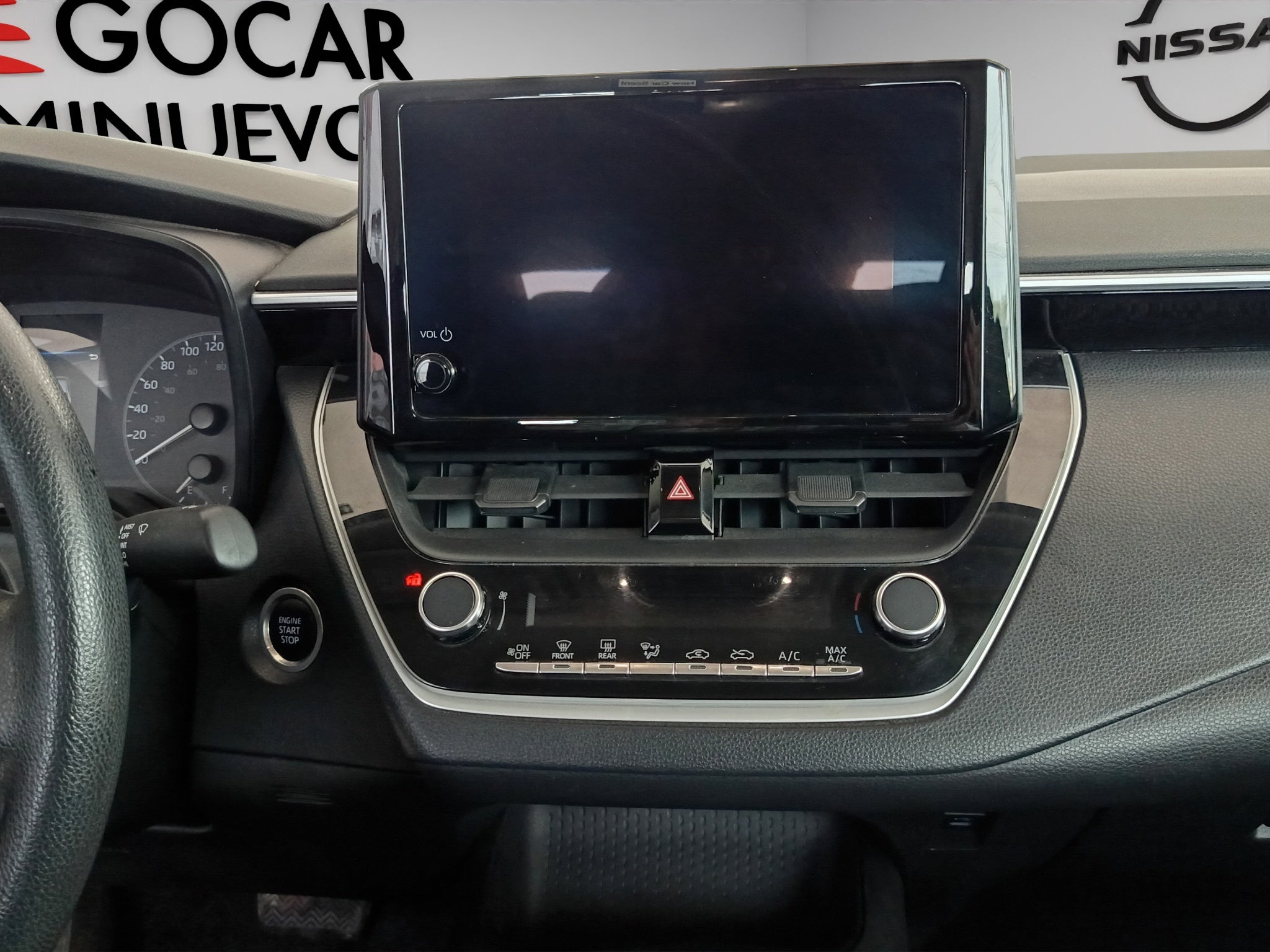 2023 Toyota Corolla 4 pts. LE, 2.0l, TA, RA-16