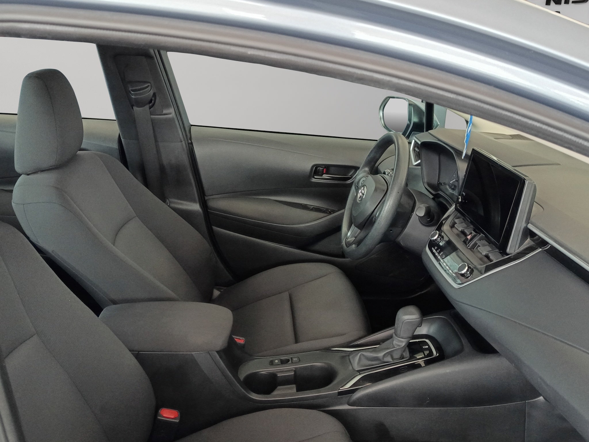 2023 Toyota Corolla 4 pts. LE, 2.0l, TA, RA-16