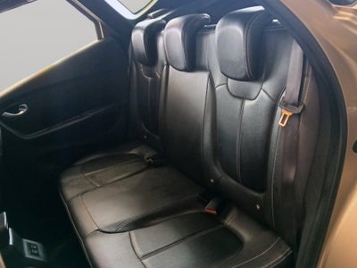 2022 Renault Captur VUD 5 pts. Iconic, TA, piel, GPS, RA-18