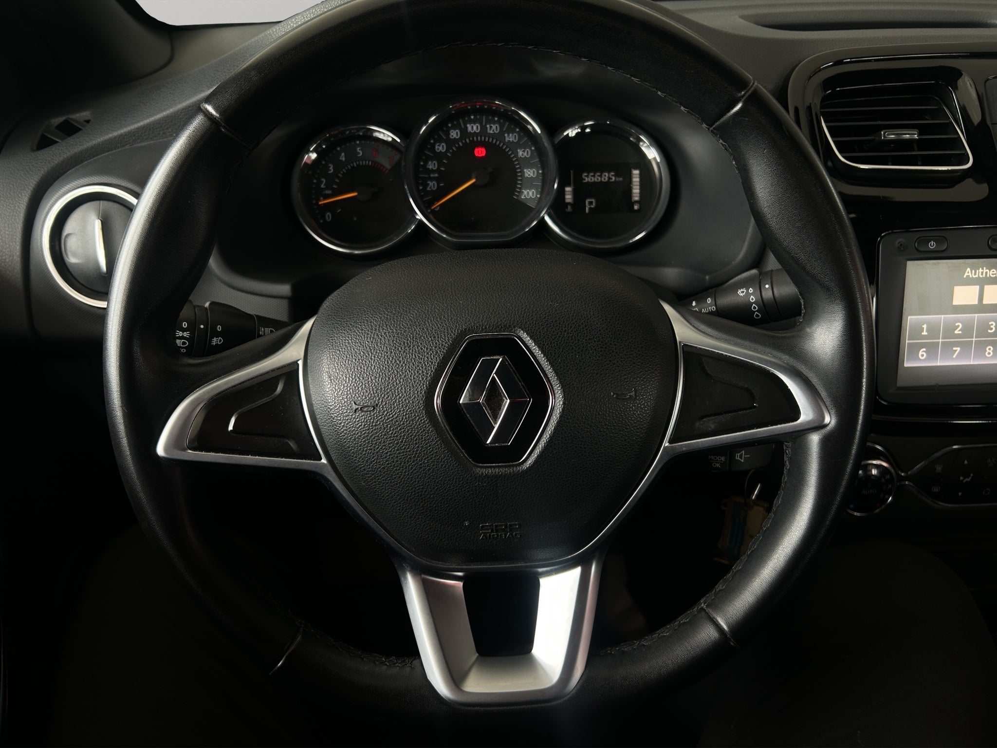 2024 Renault Logan 4 pts. Intense CVT