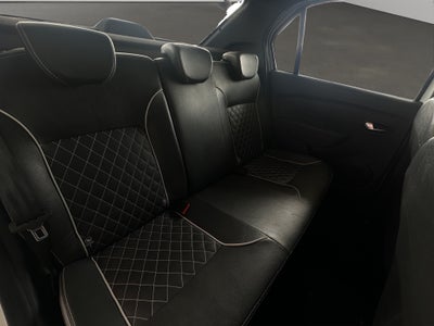 2024 Renault Logan 4 pts. Intense CVT