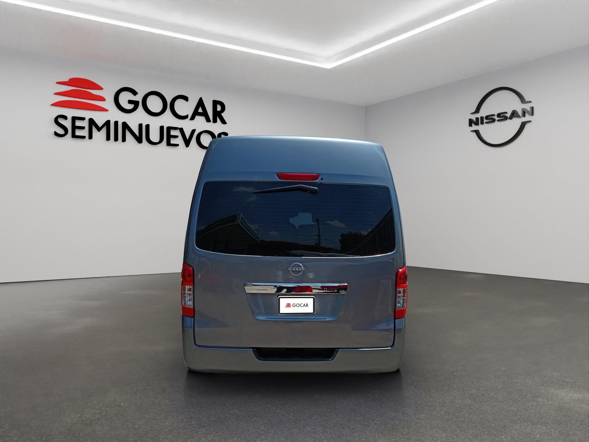 2025 Nissan Urvan Pasajeros 4 pts. Amplia, TM5, a/ac., desem. tras., 14 pas.