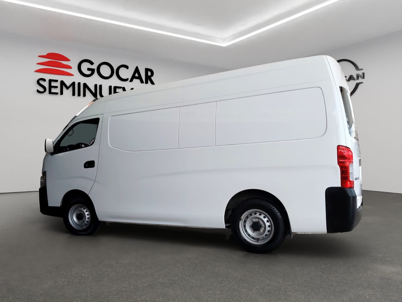2024 Nissan Comerciales Urvan Panel 4 pts. Amplia, TM5, a/ac.