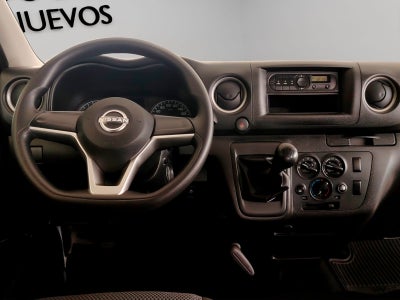 2024 Nissan Comerciales Urvan Panel 4 pts. Amplia, TM5, a/ac.