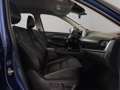 2024 Nissan X-Trail VUD 5 pts. Exclusive, TA, piel, RA-18