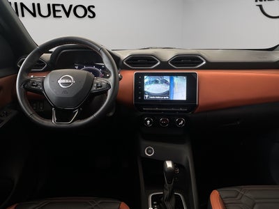 2025 Nissan Magnite VUD 5 pts. Exclusive, 1.0T, TM5, piel, RA-16