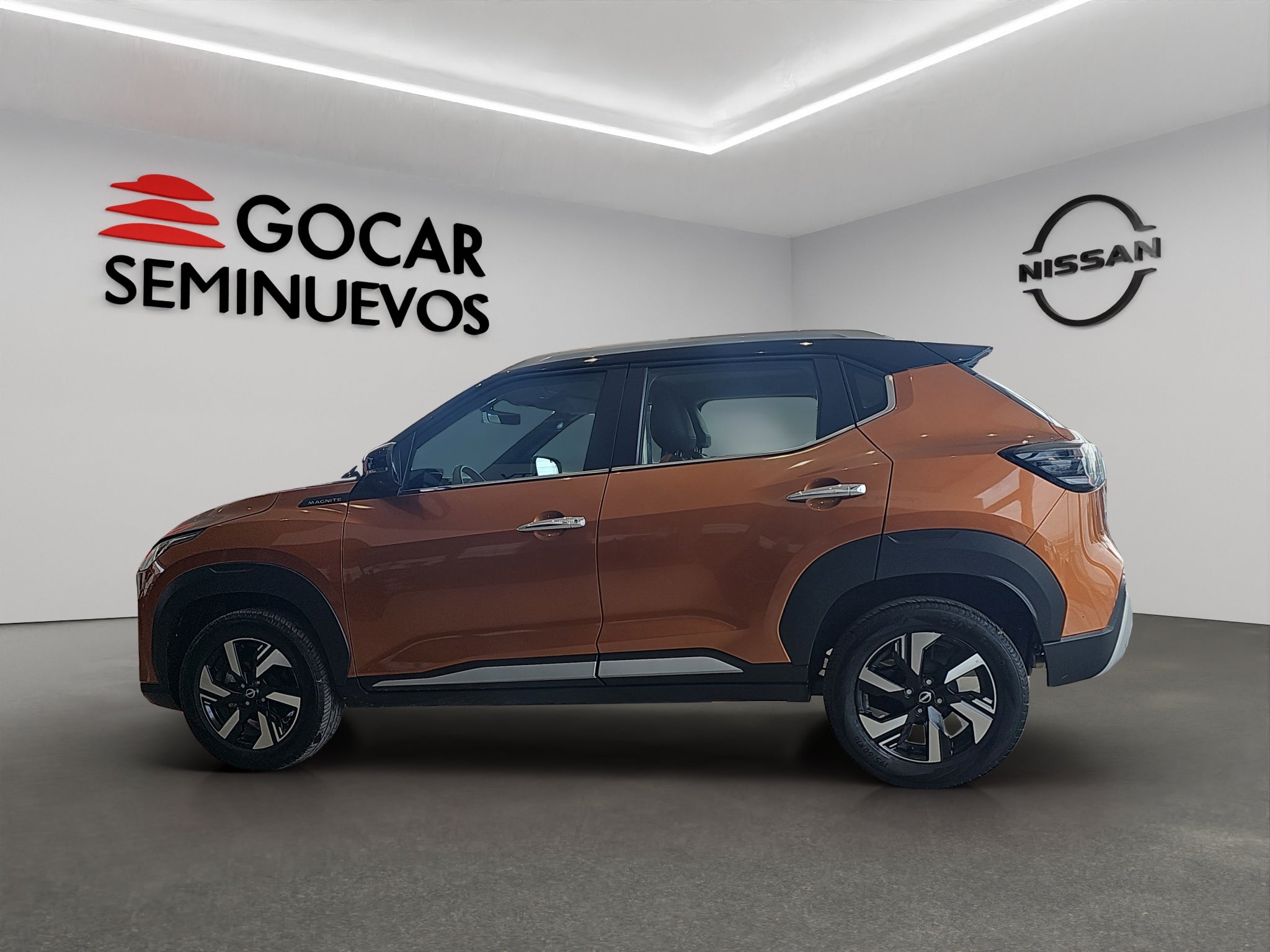 2025 Nissan Magnite VUD 5 pts. Exclusive, 1.0T, TM5, piel, RA-16