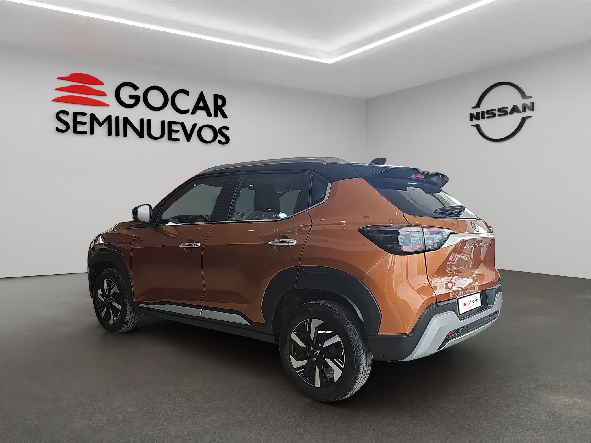 2025 Nissan Magnite VUD 5 pts. Exclusive, 1.0T, TM5, piel, RA-16