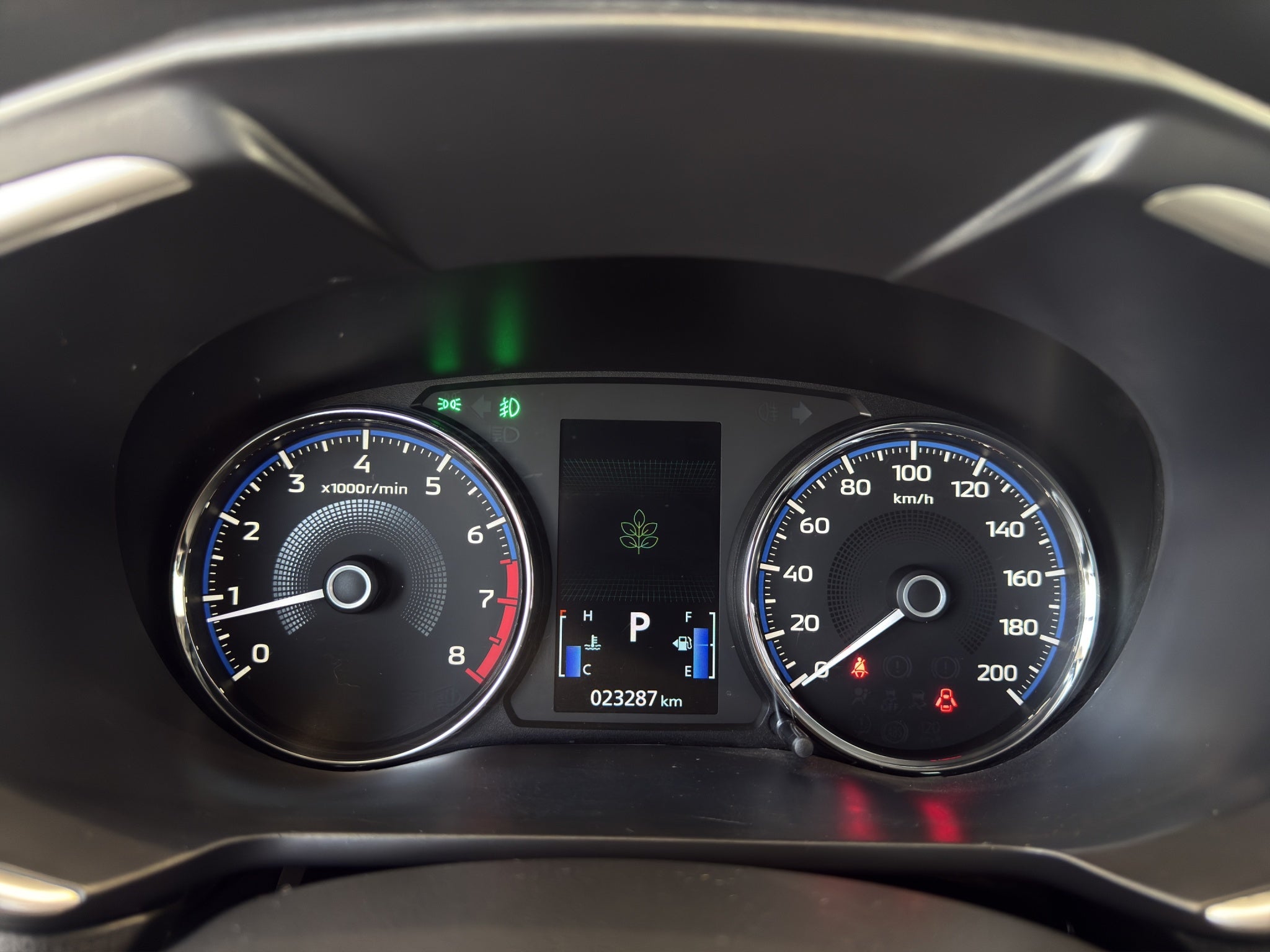 2025 Mitsubishi Xpander VUD 5 pts. GLS, 1.5l, TA, 7 pas., RA-16