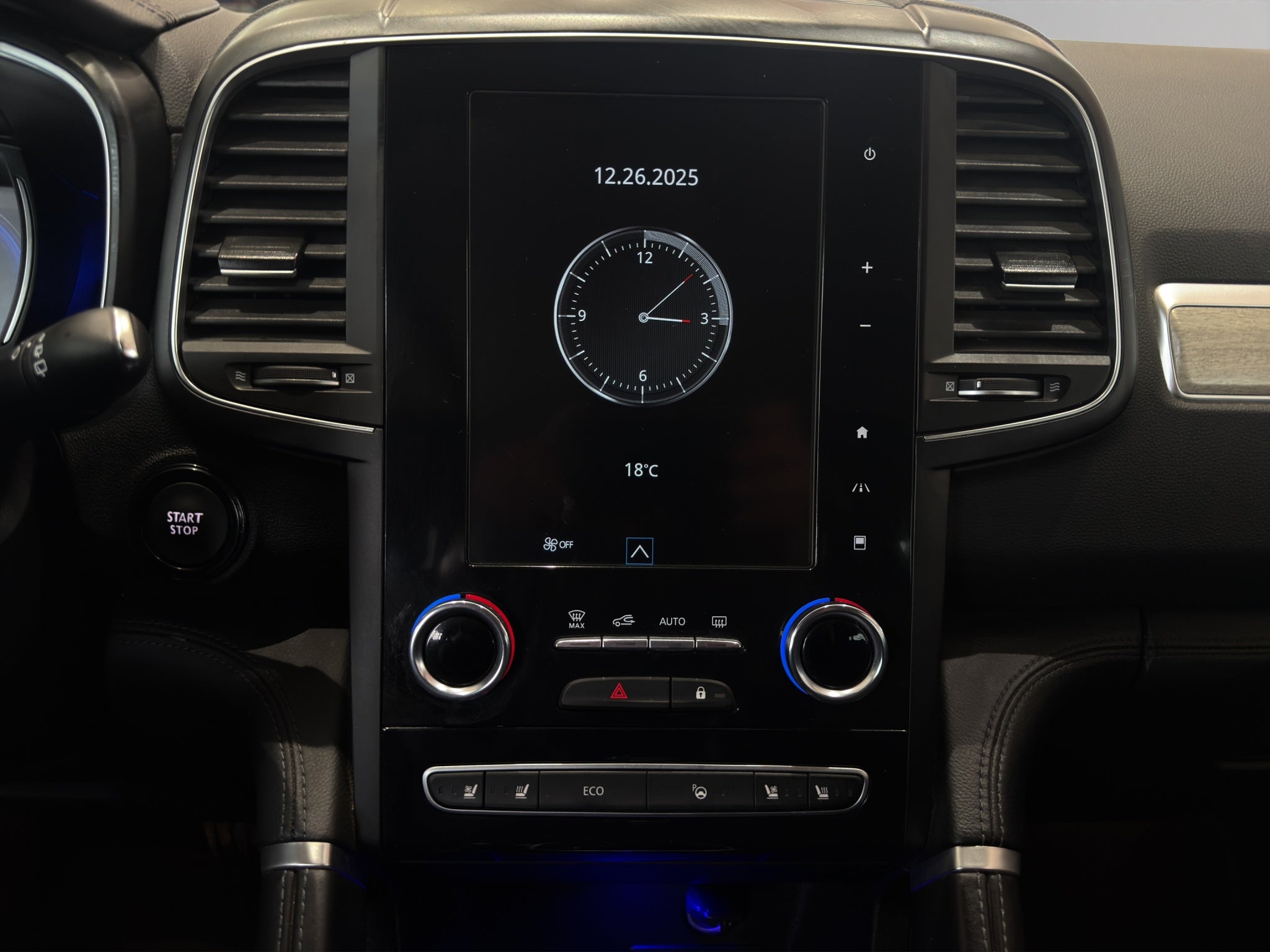 2024 Renault Koleos VUD 5 pts. Iconic, TA, climatronic, piel, QCP, GPS, RA-19