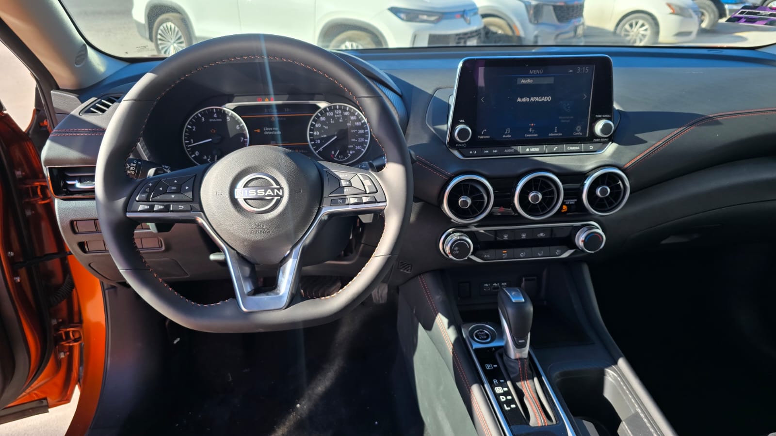 2025 Nissan SENTRA 4P SR BI-TONO L42.0 AUT