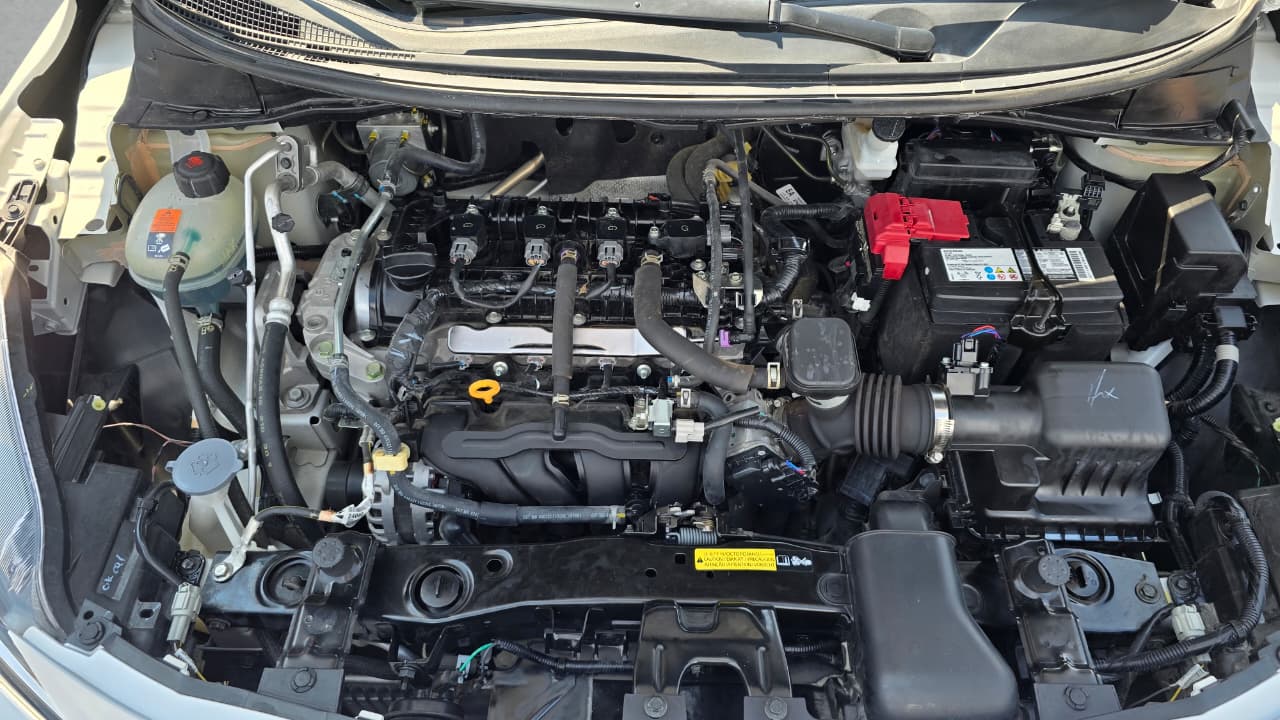 2021 Nissan VERSA 4 PTS ADVANCE CVT AAC VE F NIEBLA RA-16