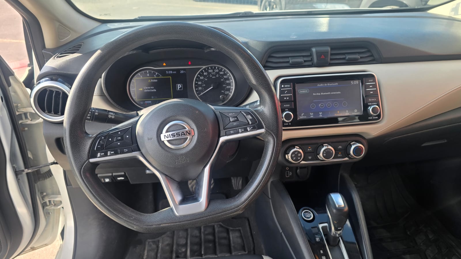 2021 Nissan VERSA 4 PTS ADVANCE CVT AAC VE F NIEBLA RA-16