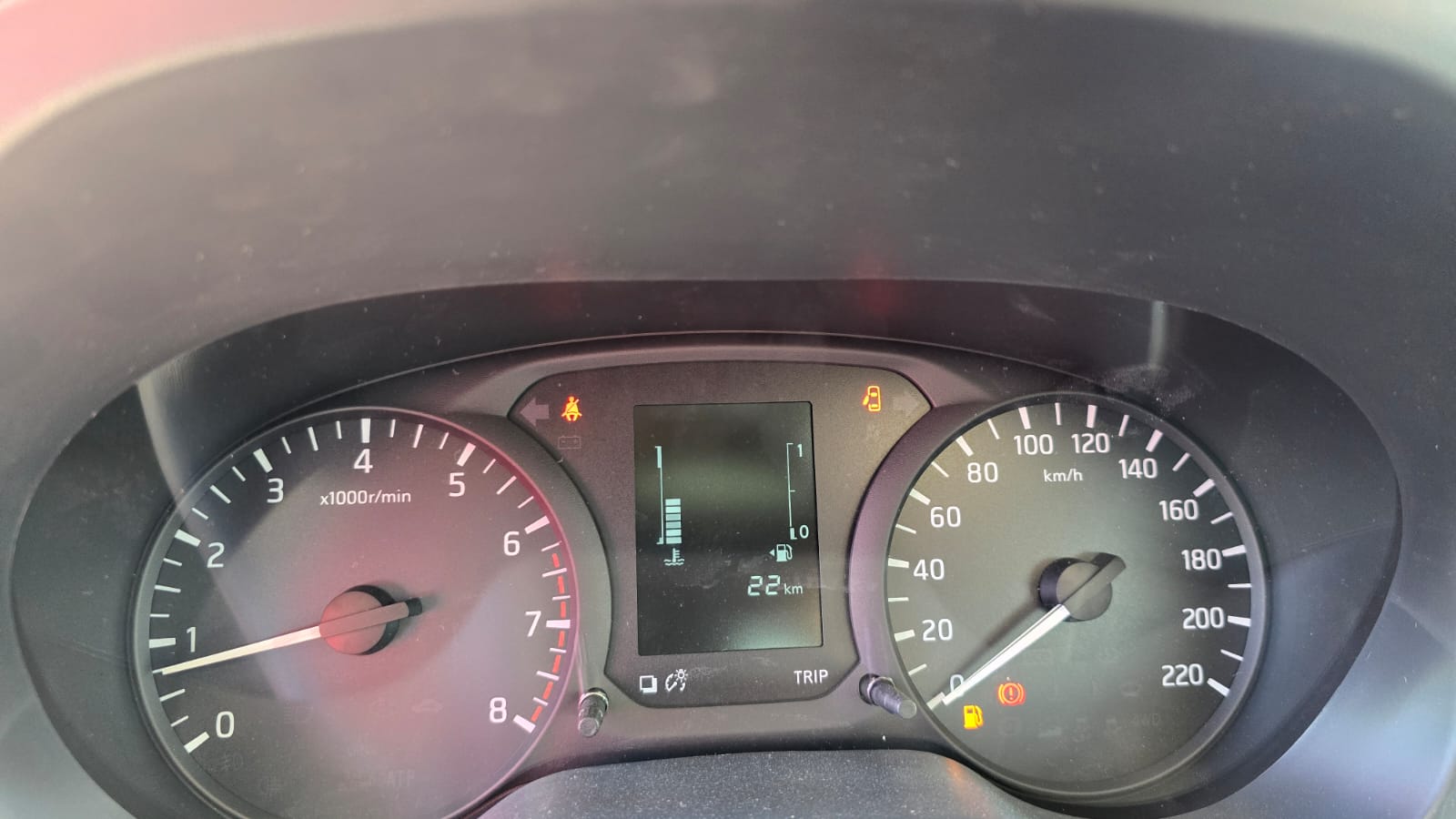 2025 Nissan NP300 CHASIS CABINA 2P L42.5 MAN AA VDC