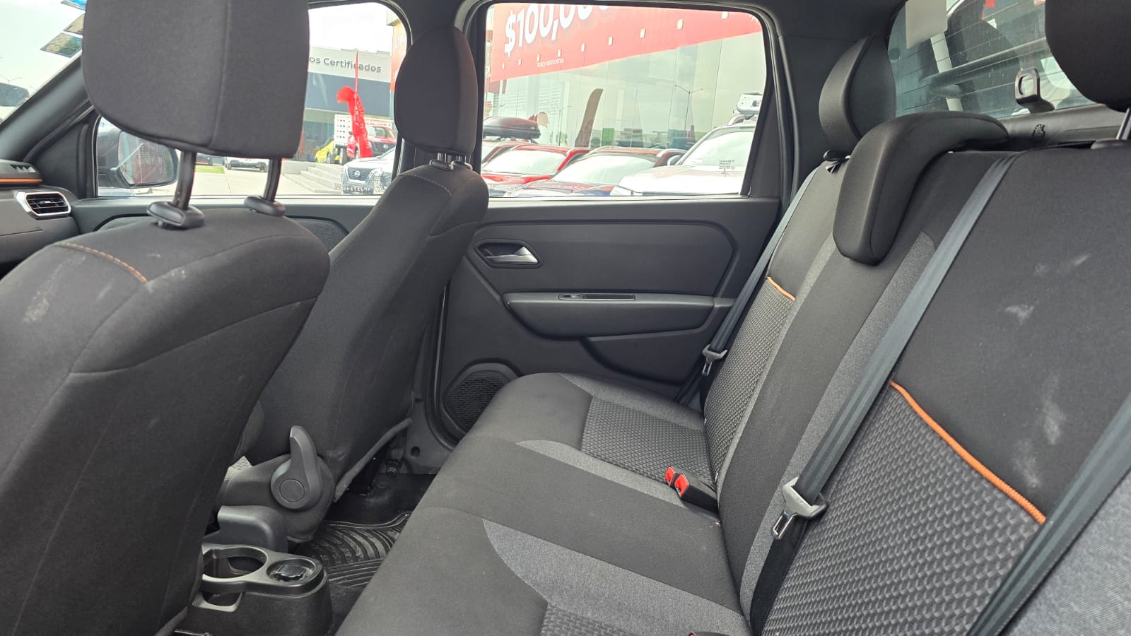 2023 RENAULT OROCH 4 PTS OUTSIDER 13T TA FNIEBLA CANTONERAS RA-16