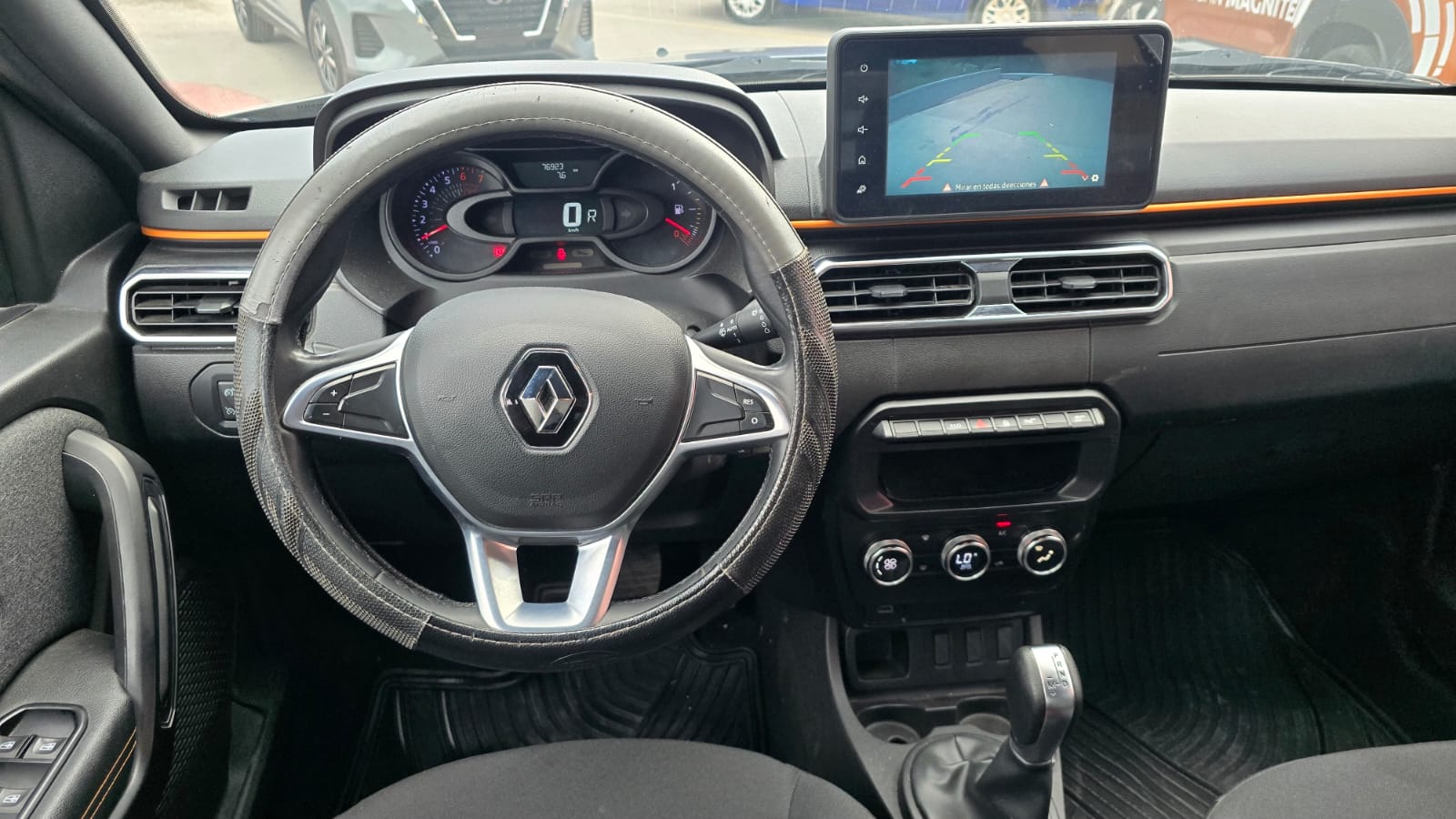 2023 RENAULT OROCH 4 PTS OUTSIDER 13T TA FNIEBLA CANTONERAS RA-16