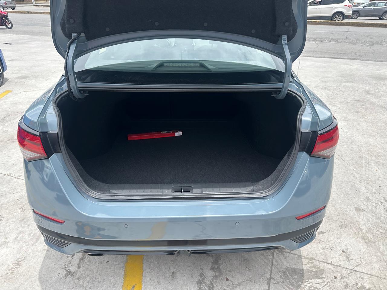 2024 Nissan SENTRA 4P SR L42.0 AUT