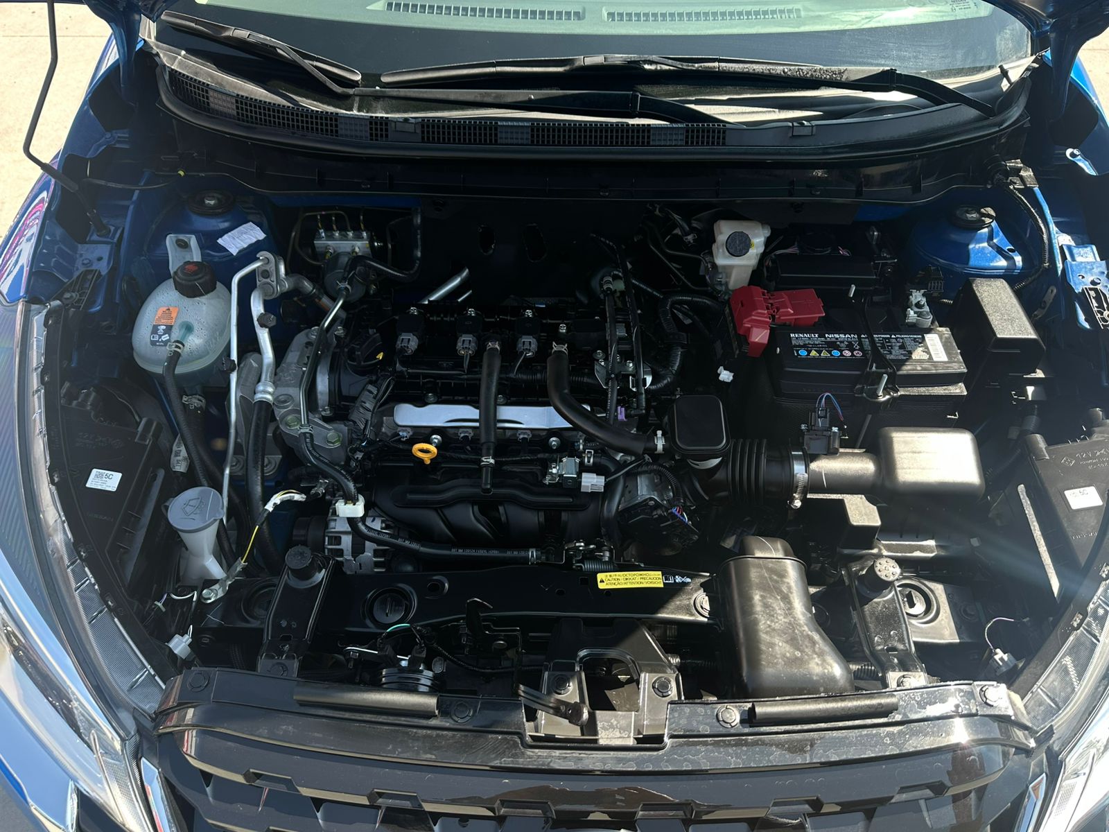 2024 Nissan KICKS PLAY ADVANCE CVT