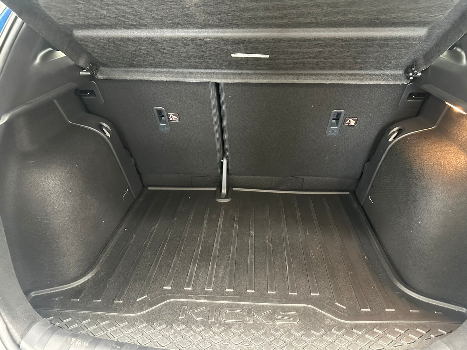 2025 Nissan KICKS 5P PLAY ADVANCE L41.6 AUT