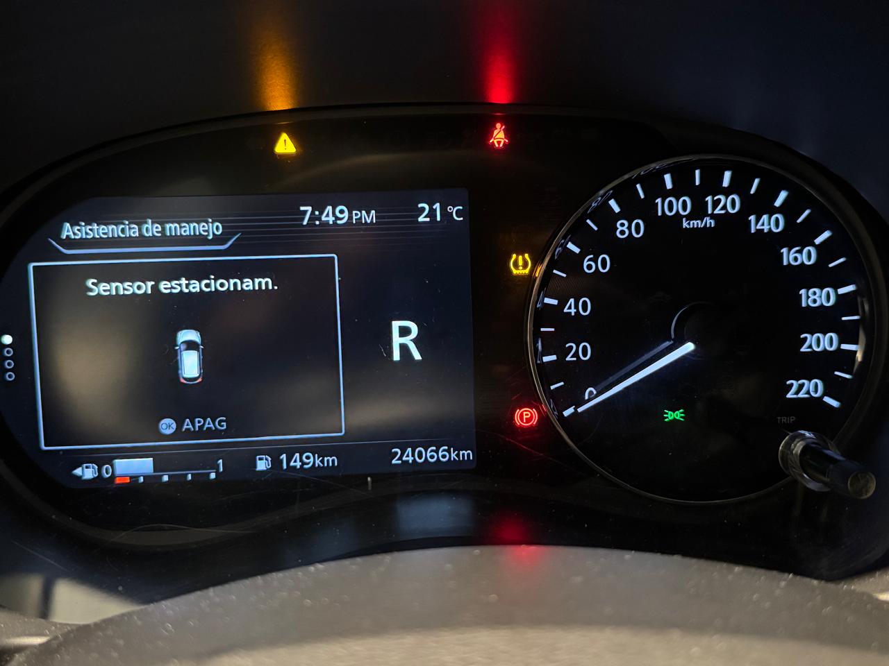 2024 Nissan KICKS 5P PLATINUM L41.6 AUT