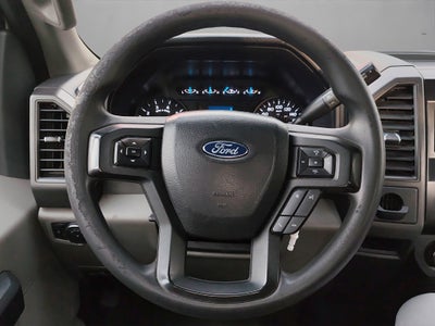 2022 Ford F-350 2 PTS F-350 XL CHASIS CABINA 62L V8 TA AAC