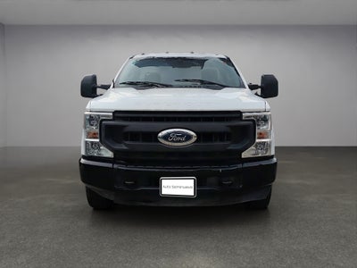 2022 Ford F-350 2 PTS F-350 XL CHASIS CABINA 62L V8 TA AAC