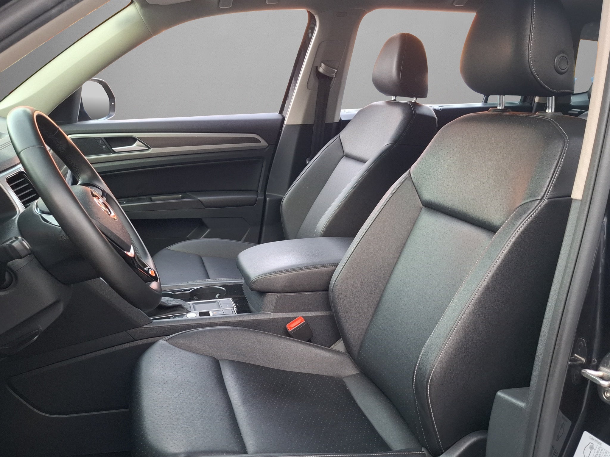 2019 Volkswagen TERAMONT 5 PTS COMFORTLINE PLUS V6 36L TA PIEL TP RA-18