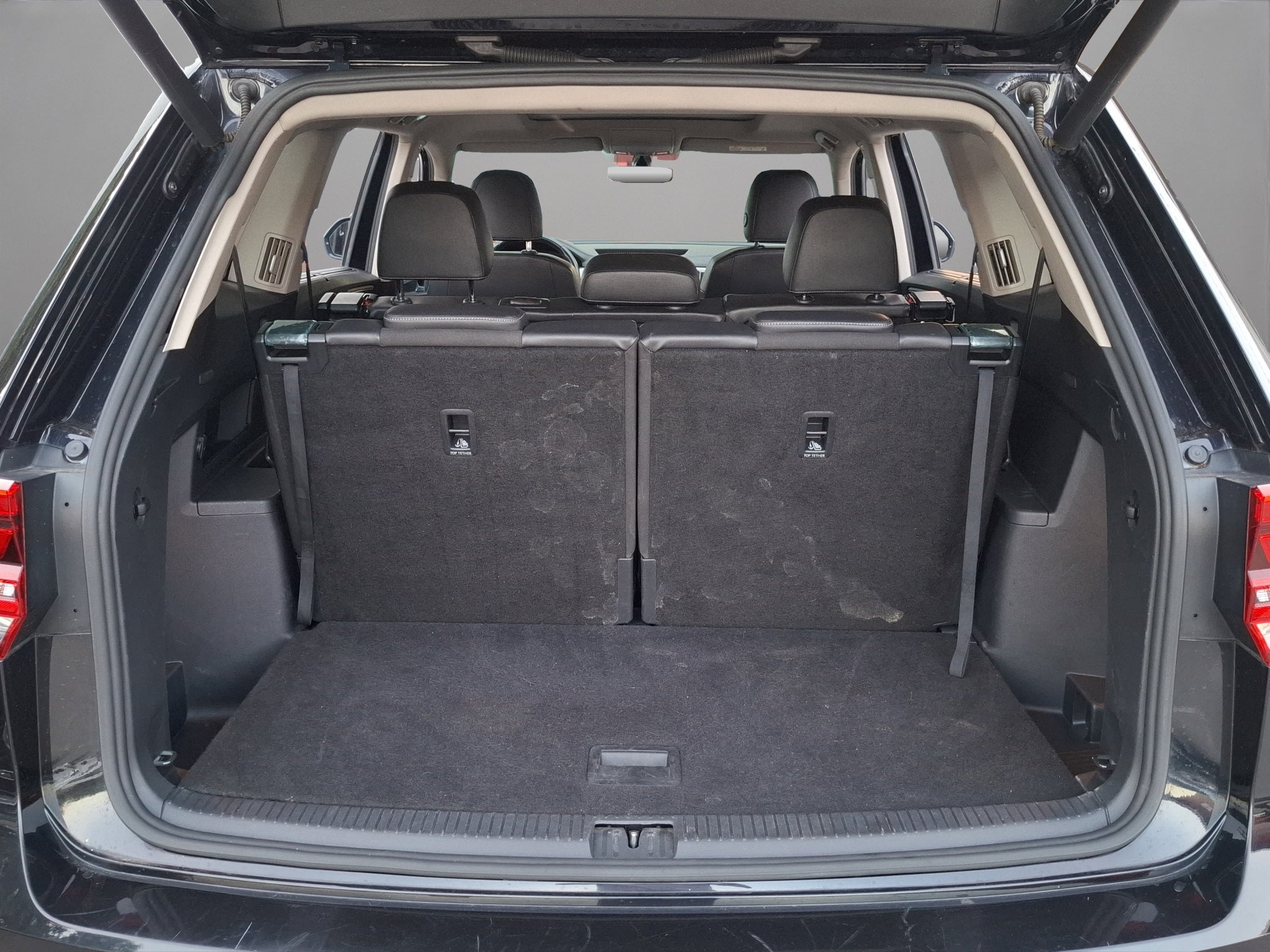 2019 Volkswagen TERAMONT 5 PTS COMFORTLINE PLUS V6 36L TA PIEL TP RA-18