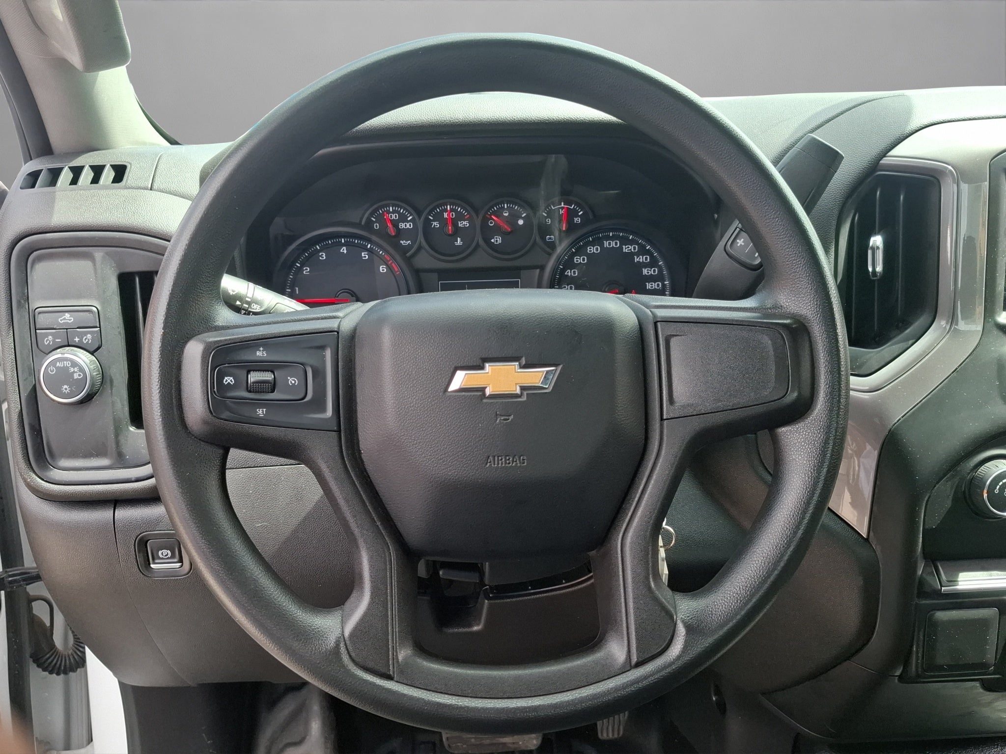2020 Chevrolet SILVERADO 2 PTS 1500 WT CABINA REGULAR V6 43L TA AAC
