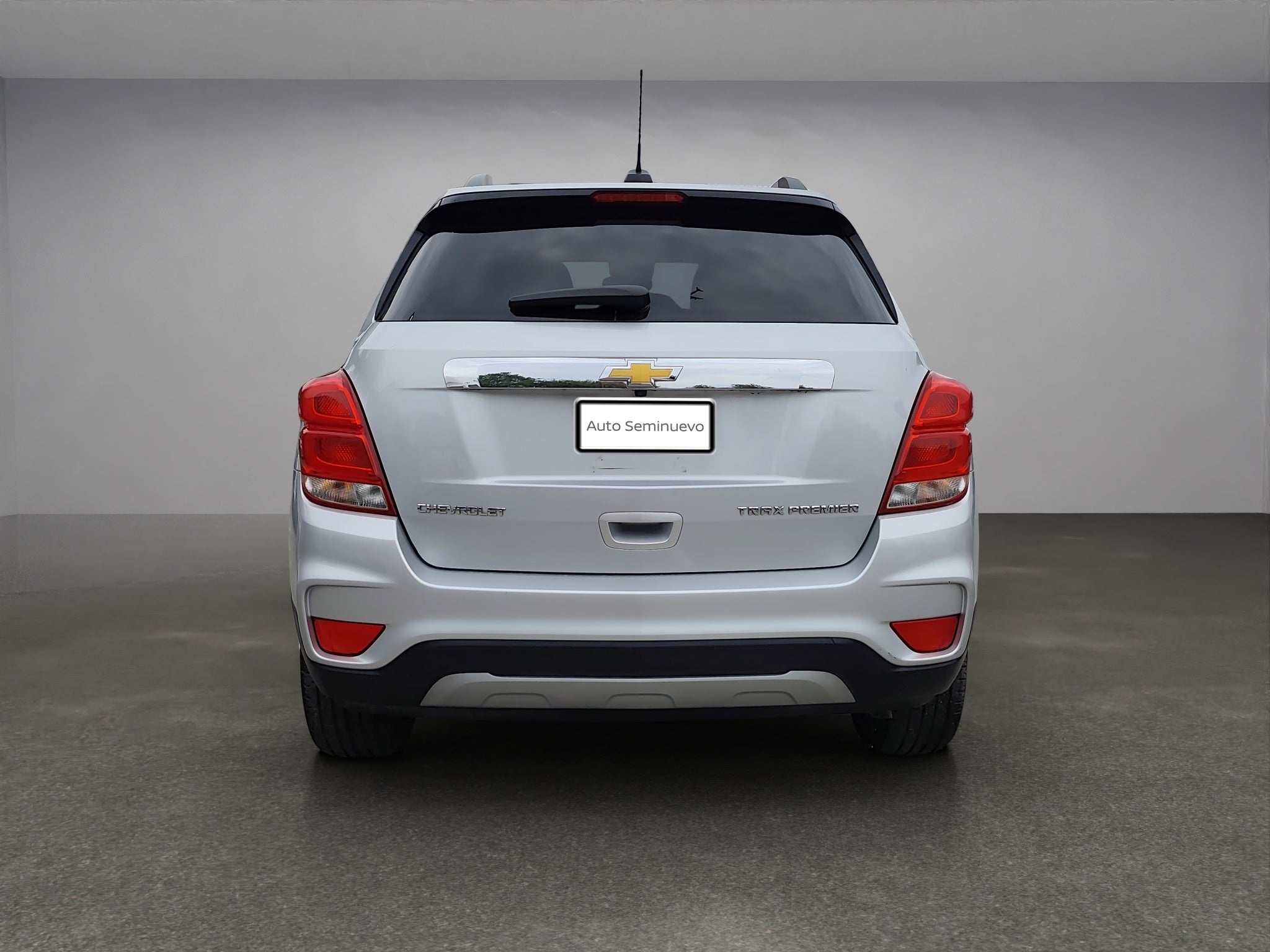 2020 Chevrolet TRAX 5 PTS PREMIER 18L TA PIEL QC F NIEBLA RA-18