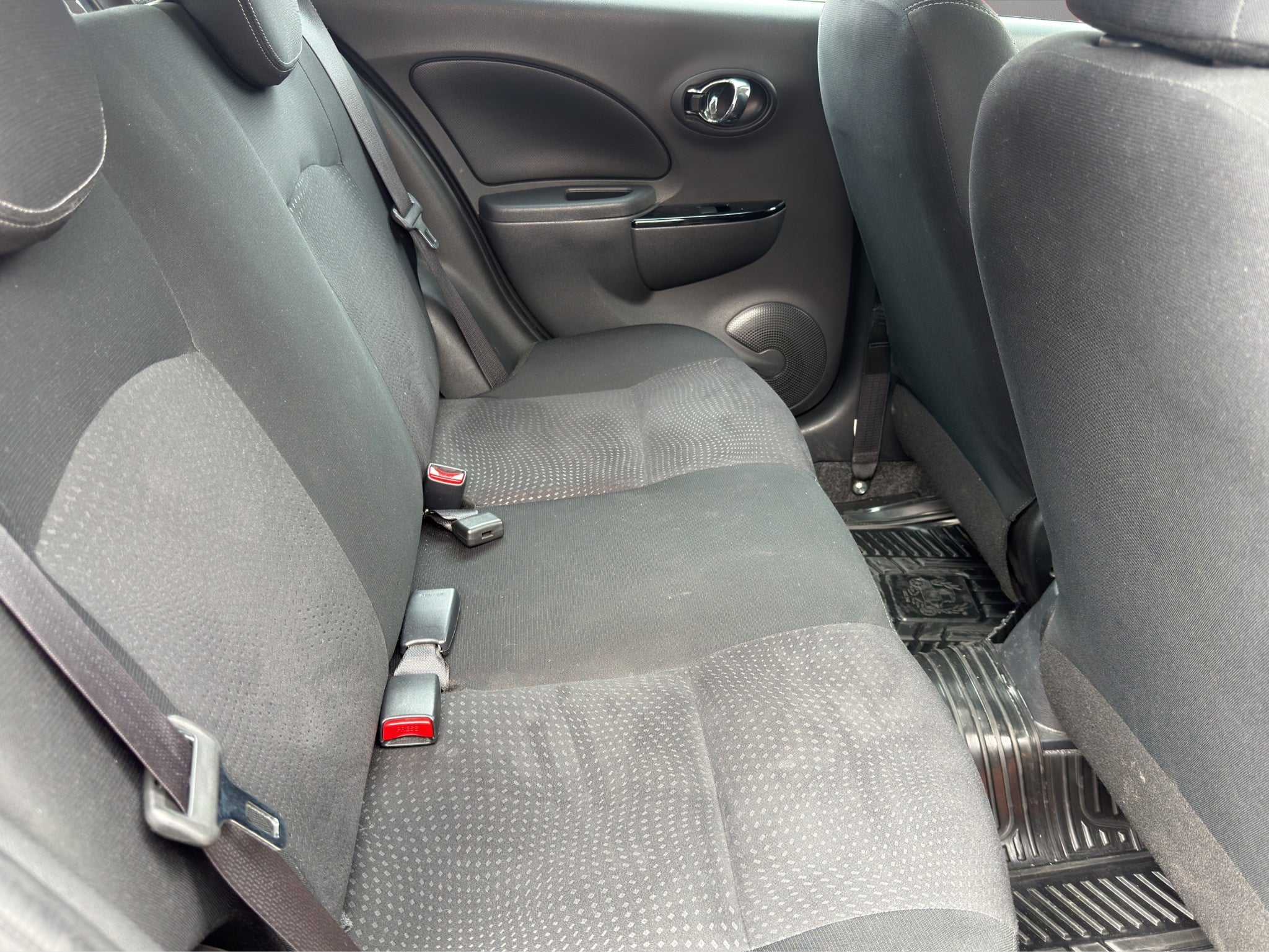 2022 Nissan MARCH 5 PTS HB ADVANCE TA AAC VE BA ABS RA-15