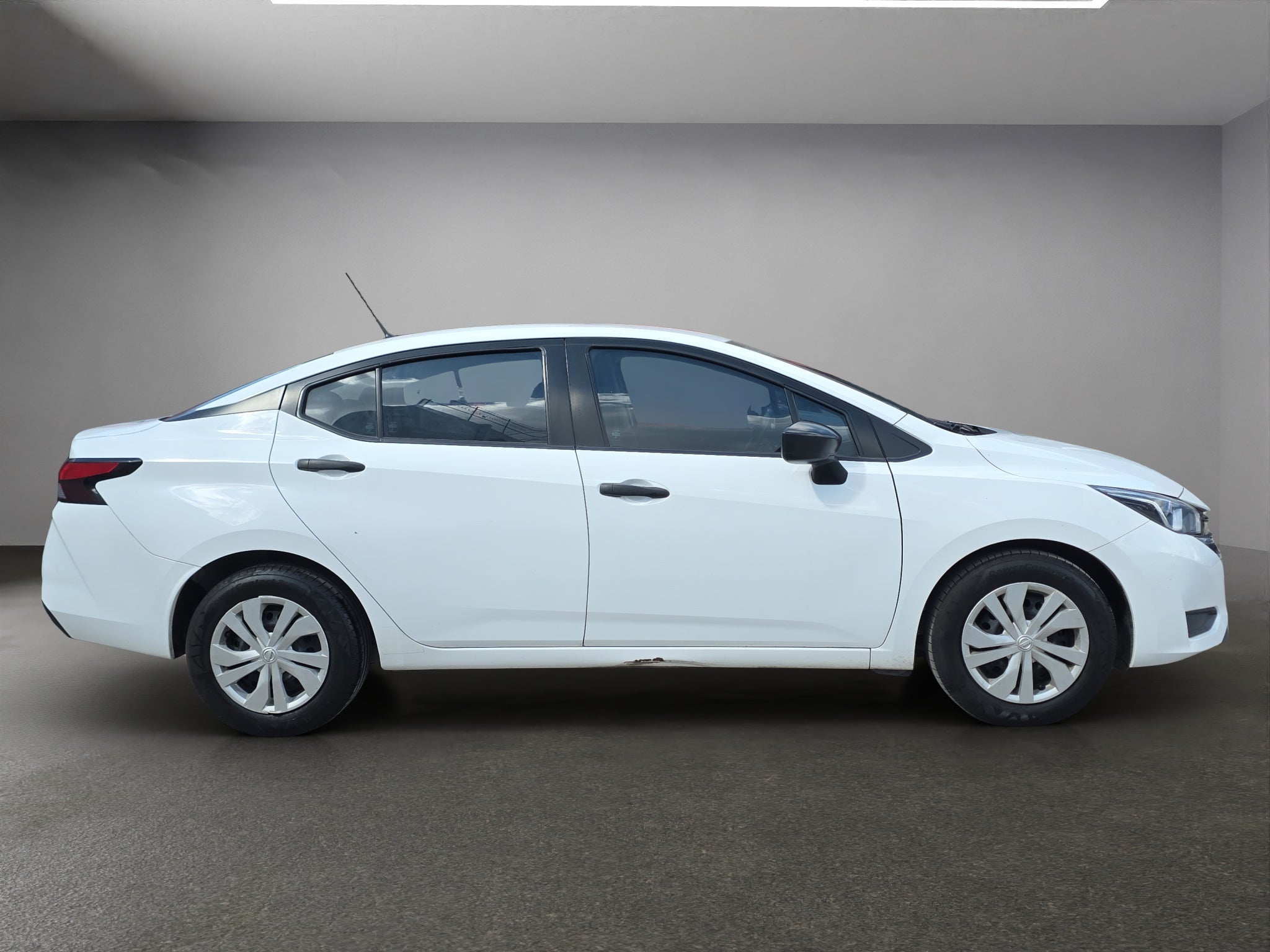 2023 Nissan VERSA 4P SENSE L41.6 AUT