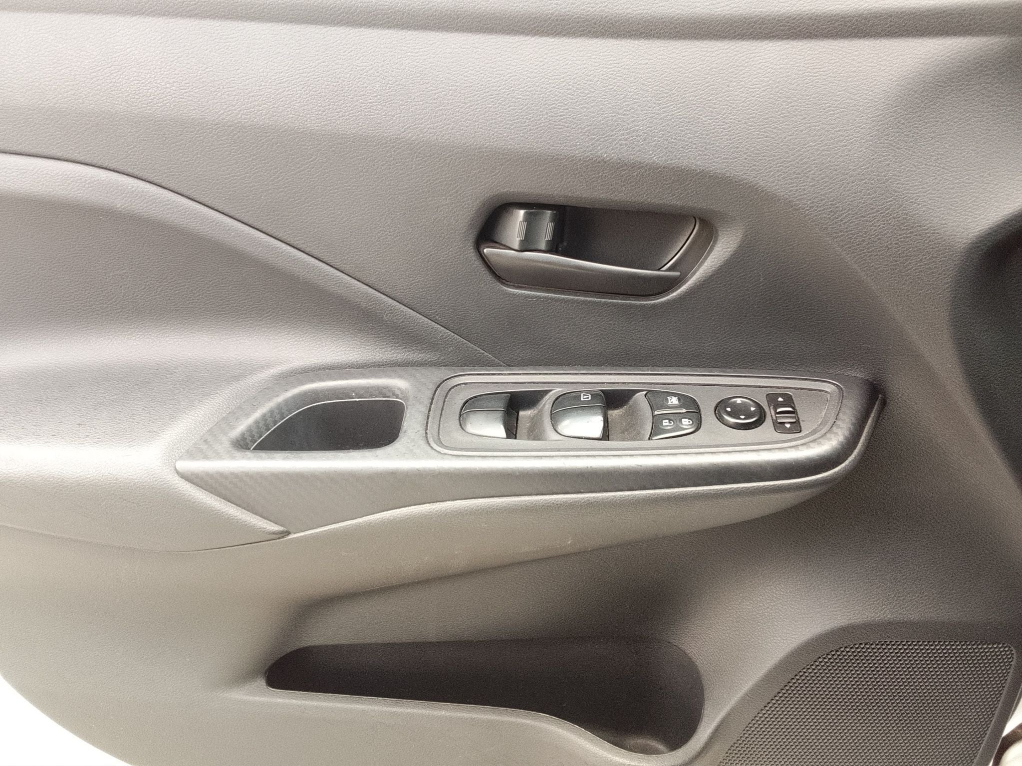 2023 Nissan Versa 1.6 Sense At