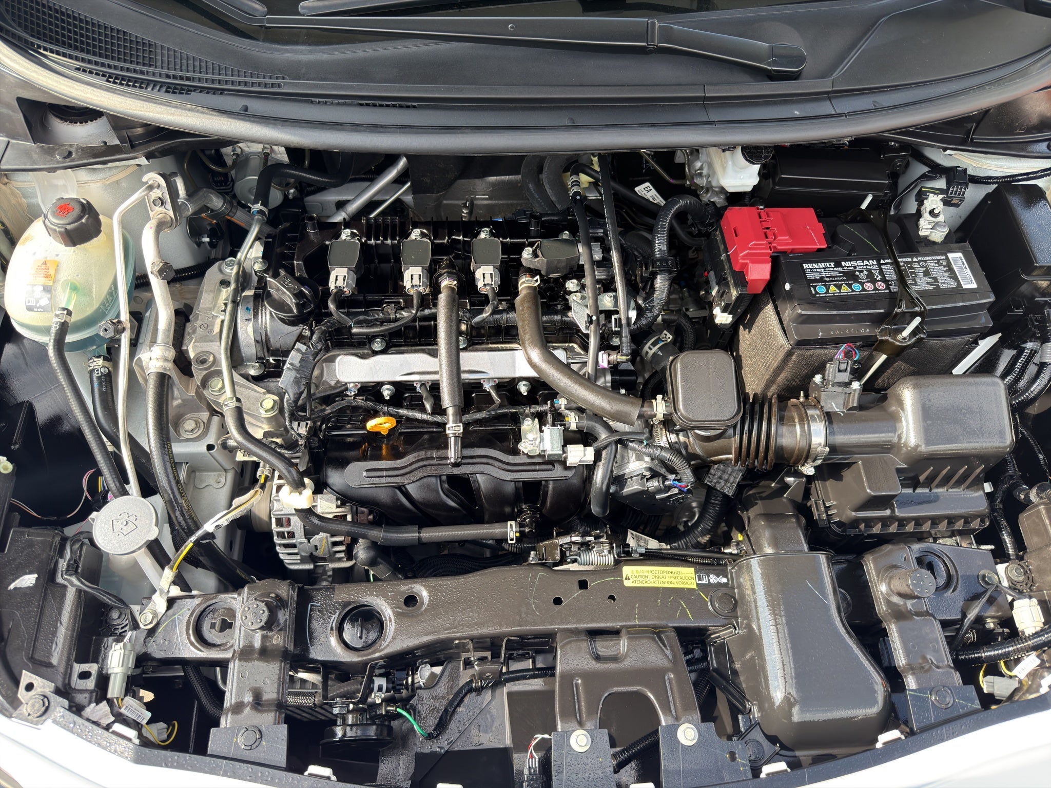 2025 Nissan VERSA 4P ADVANCE L41.6 AUT